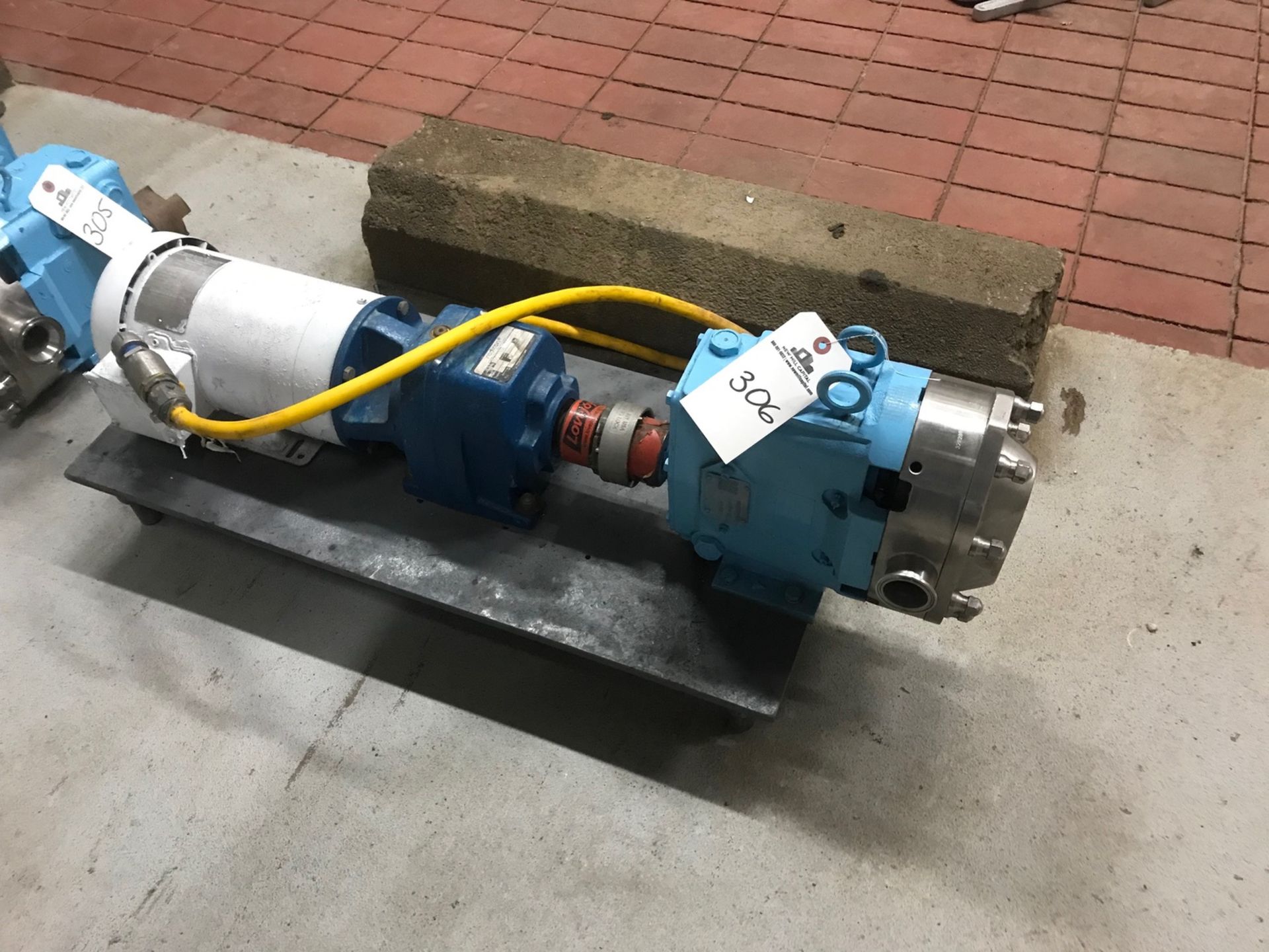 SPX Model 030 U2, Stainless Steel PD Pump, 1.5" Connections