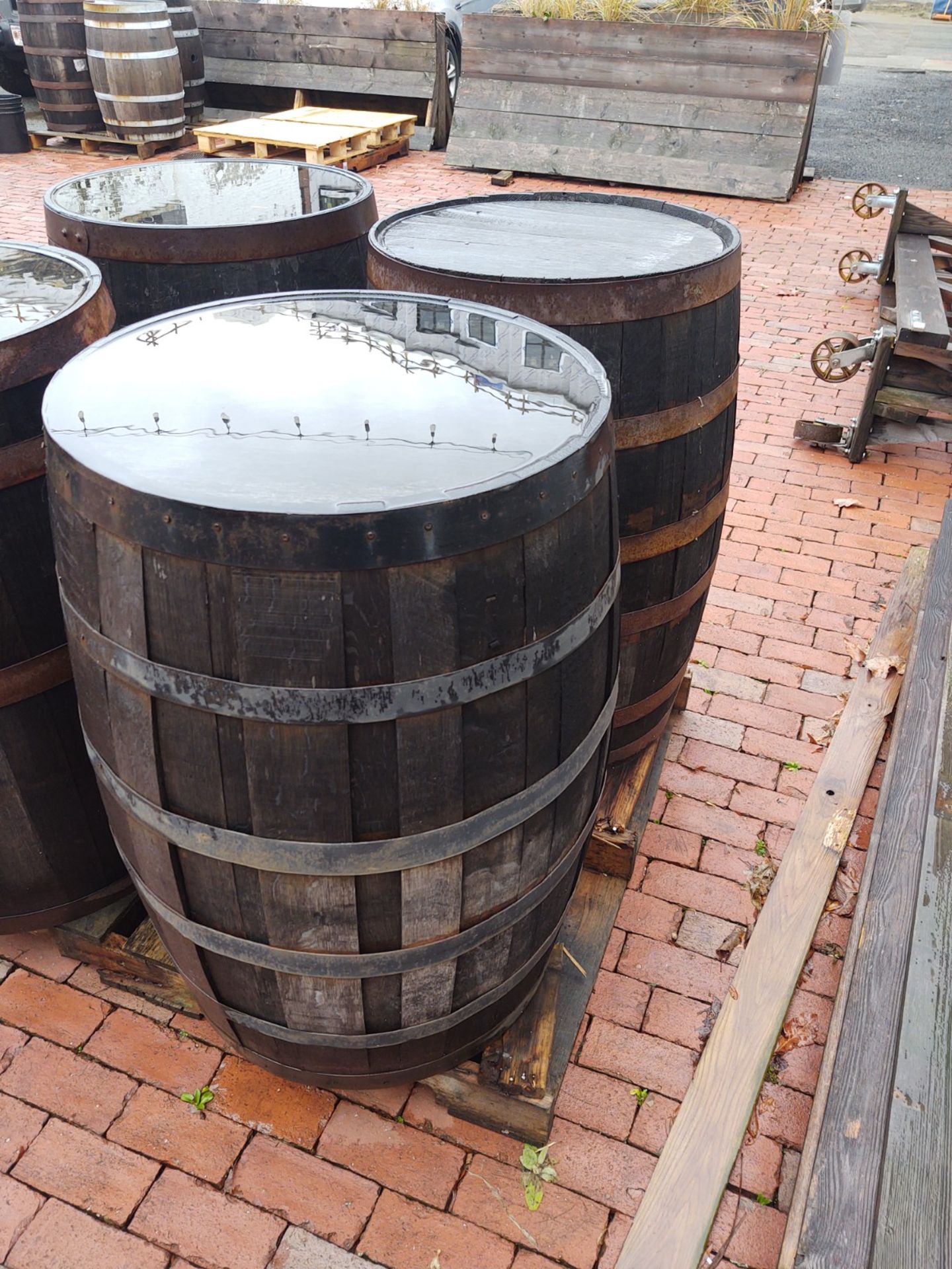 {LOT} (2) Wood Cask Barrels