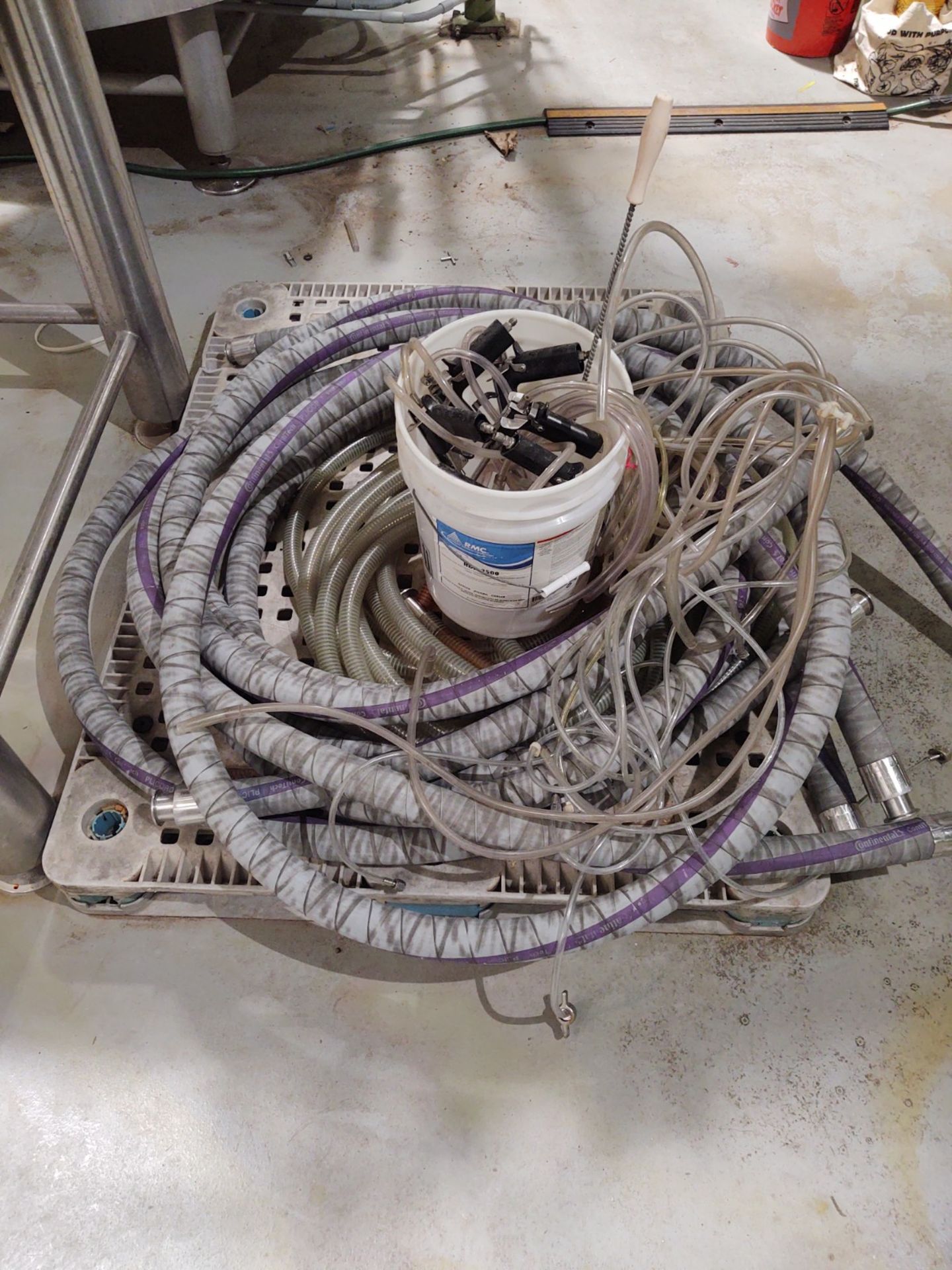 {LOT} Pallet of Rated Brewery Hose