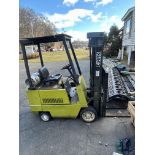 Clarke Triple Mast 3000 LB Capacity Propane Forklift, Hrs: : 4527 Hours, Machine Starts (TO BE