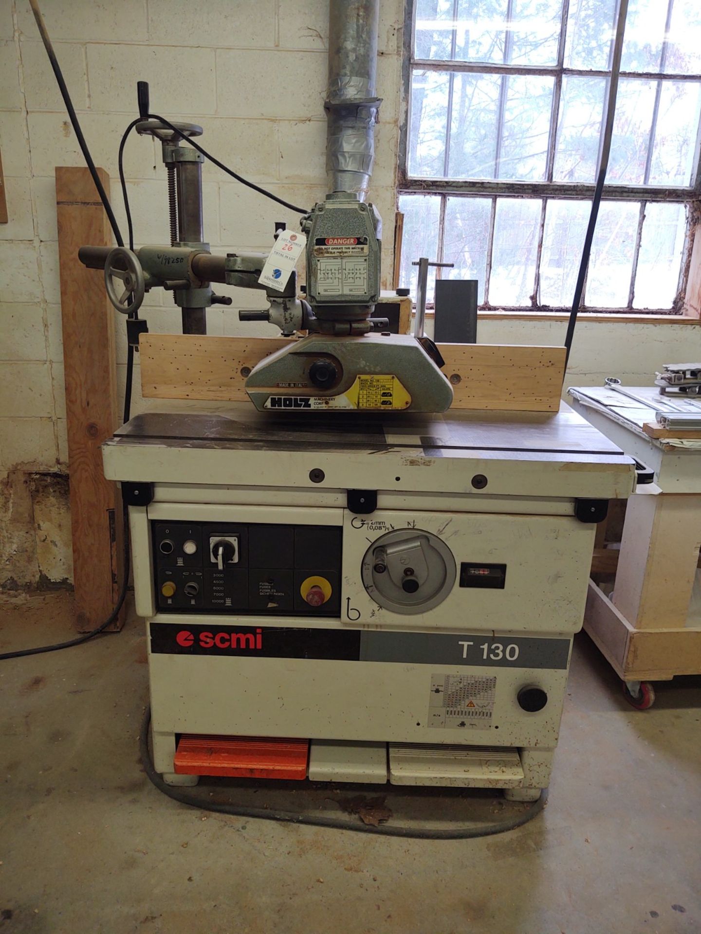 SCMI #T130 Shaper w/ Holtz #1985383 Power Feeder