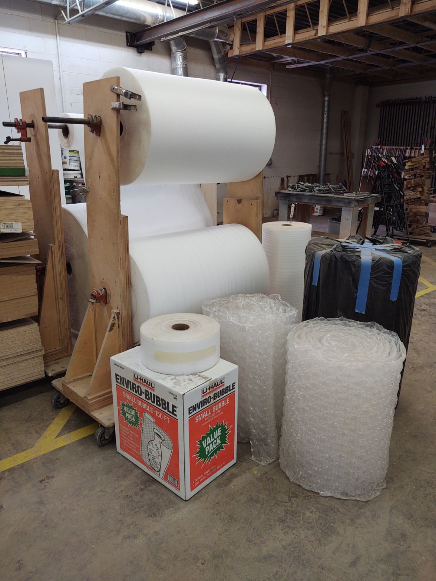 (Lot) Foam and Bubble Packaging Material