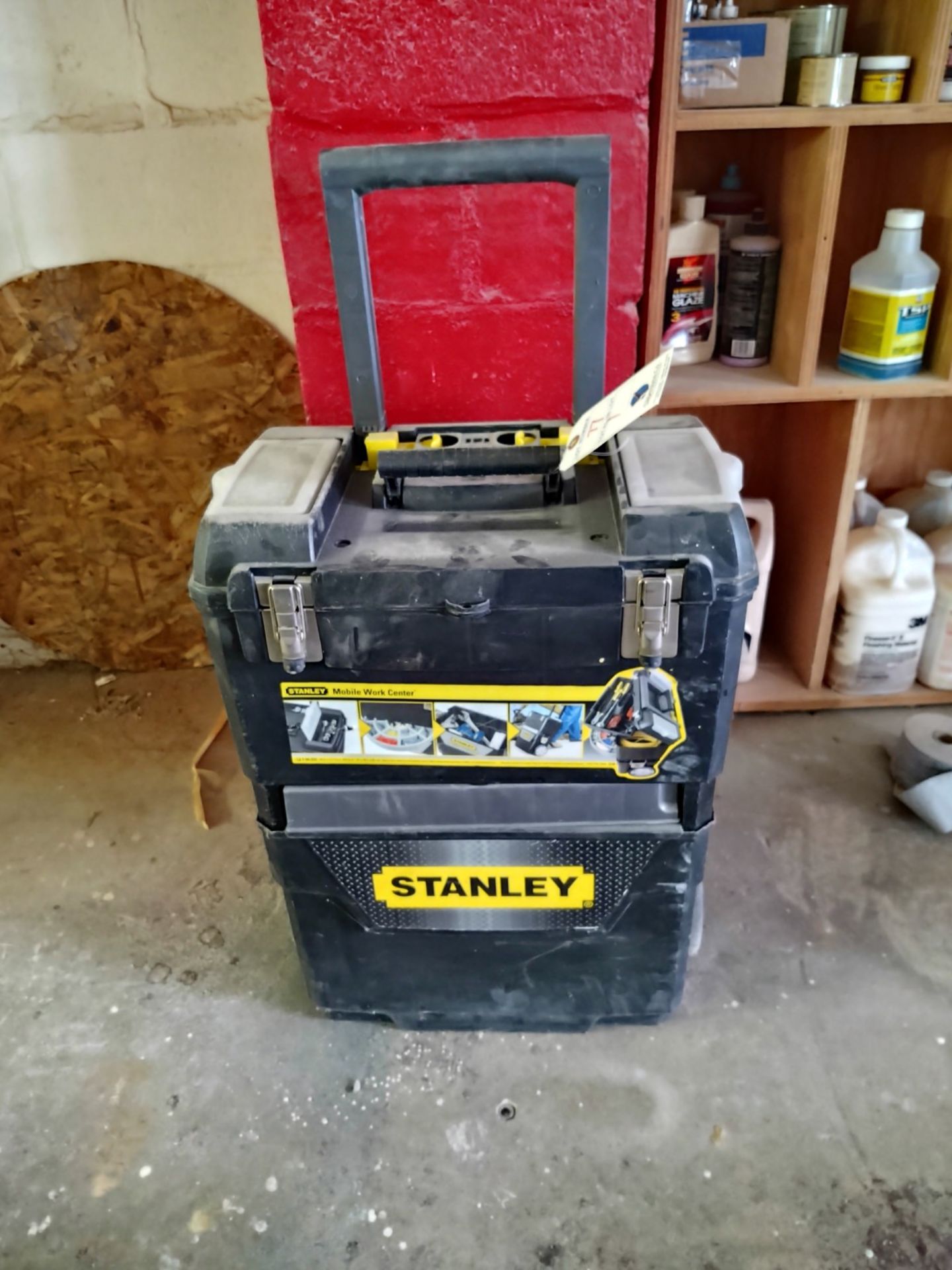 Stanley Rolling Tool Box