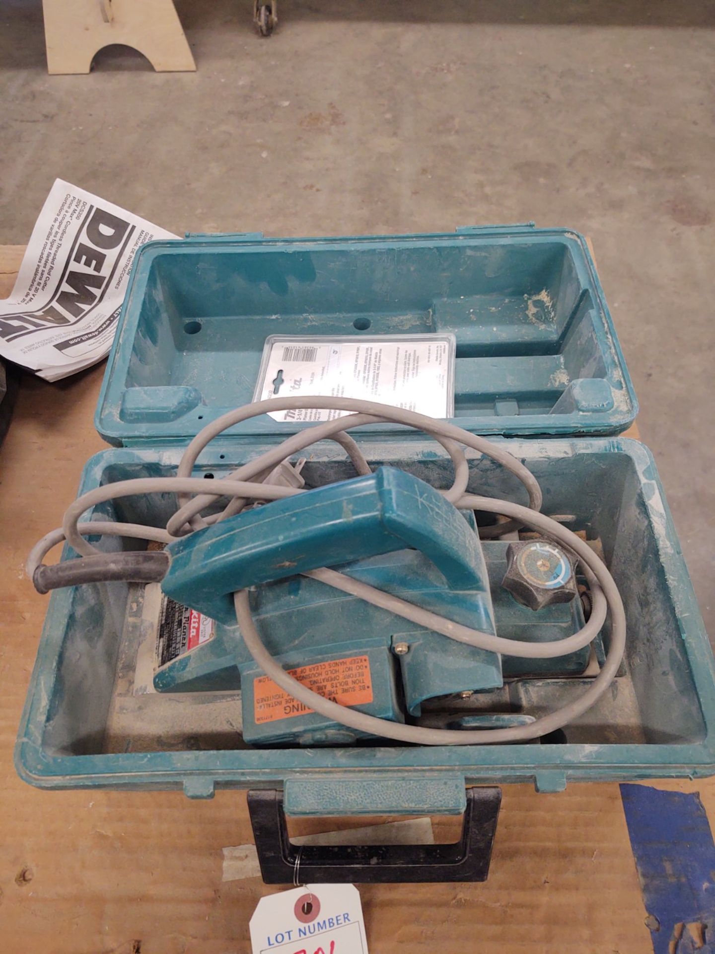 Makita Corded Power Planer #1900B