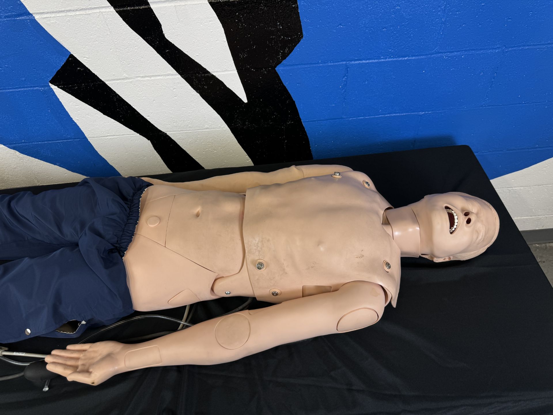 Adult Crisis Mannequin w/ CPR, Blood Pressure, and Pulse, Defibrillate Capable , EKG, Intubatable w/ - Image 5 of 7