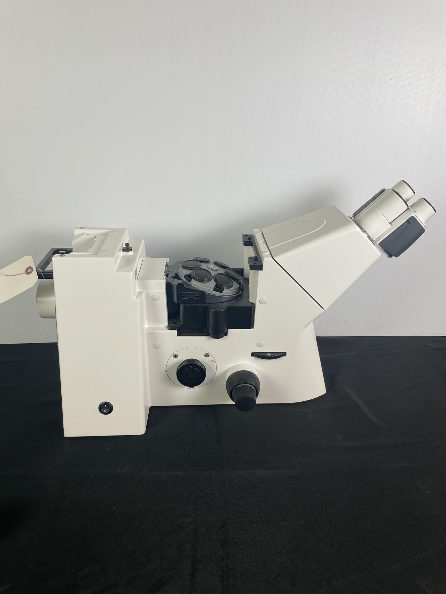 Zeiss Axio Observer 3 Inverted Microscope w/(4) Optics & (2) Zeiss Eyepieces #PI 10x/23 S/N: 386000 - Image 6 of 8