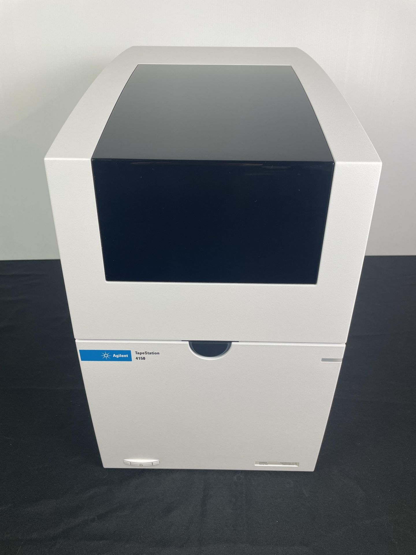 2022 Agilent #4150 Tape Station PN:G2992A and SN:DEDAB02810 (USED UNDER 10X)