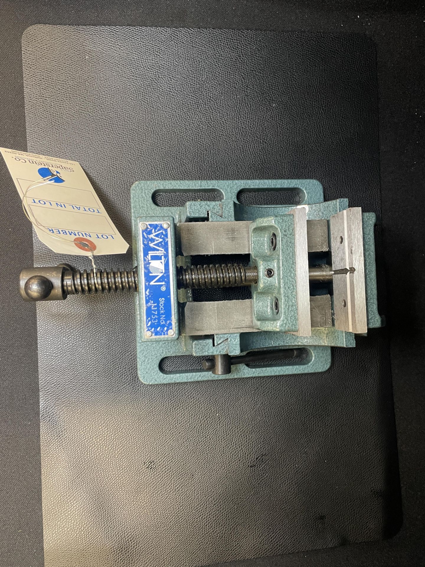 Wilton Slide Bed Vice w/3 1/4" Jaws