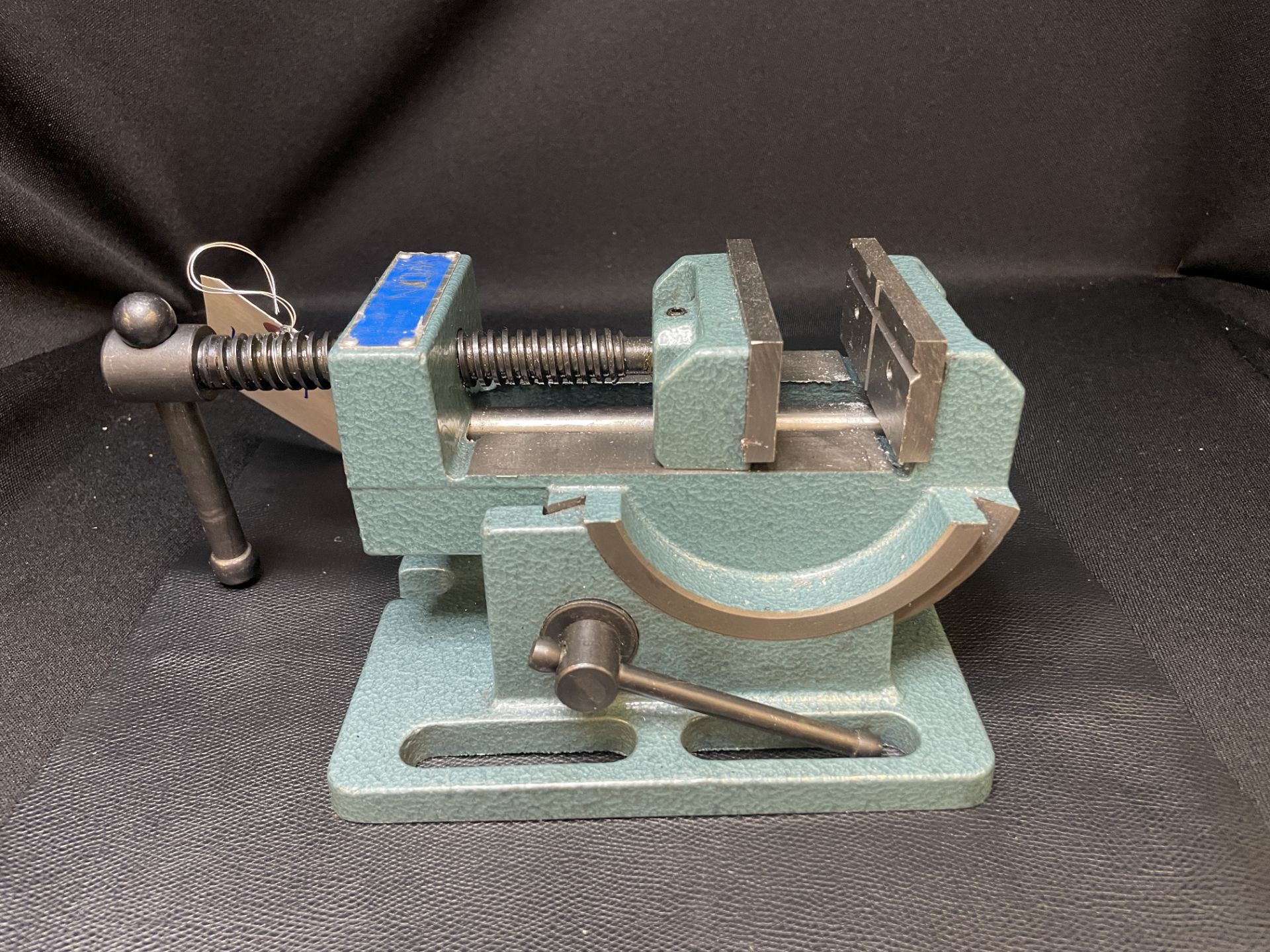 Wilton Slide Bed Vice w/3 1/4" Jaws - Image 3 of 3