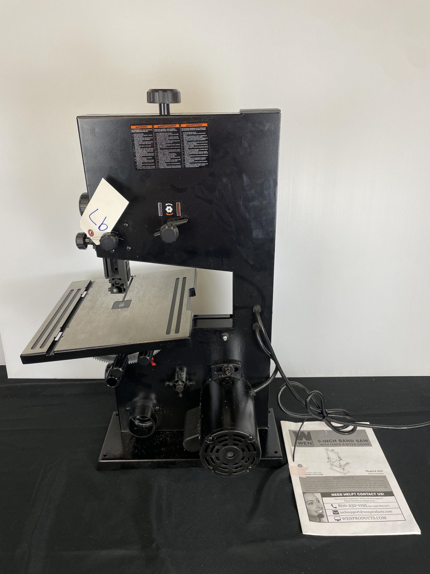 WEN #3959 9" Benchtop Band Saw (NO BLADE) w/Manual - Image 2 of 3