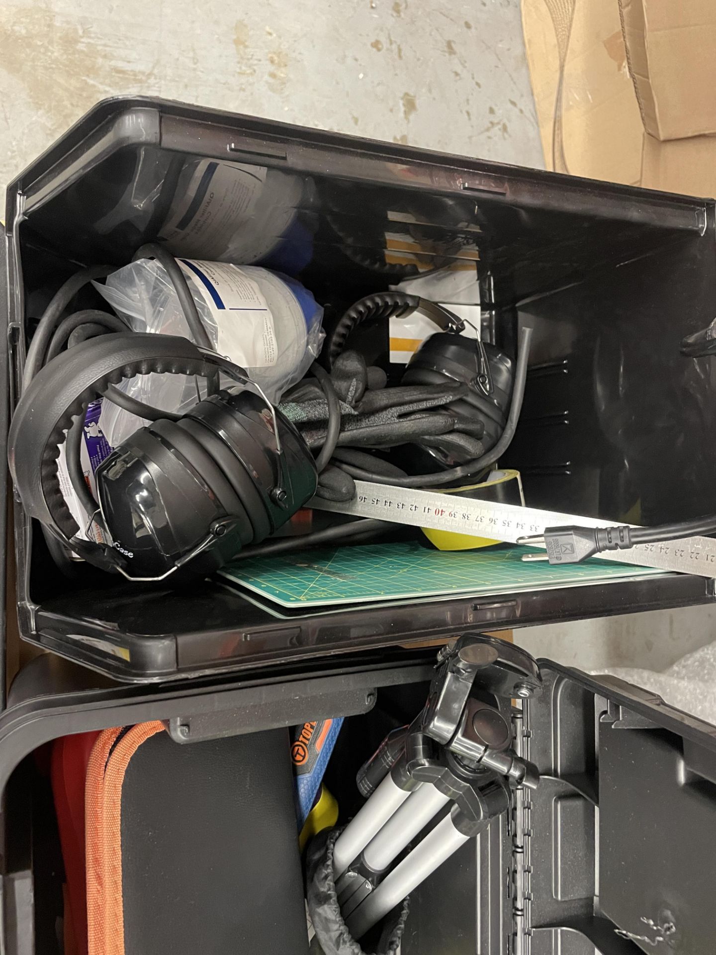 {LOT} Tools and Tool Box (See Pics Inspection Urged) - Image 2 of 5