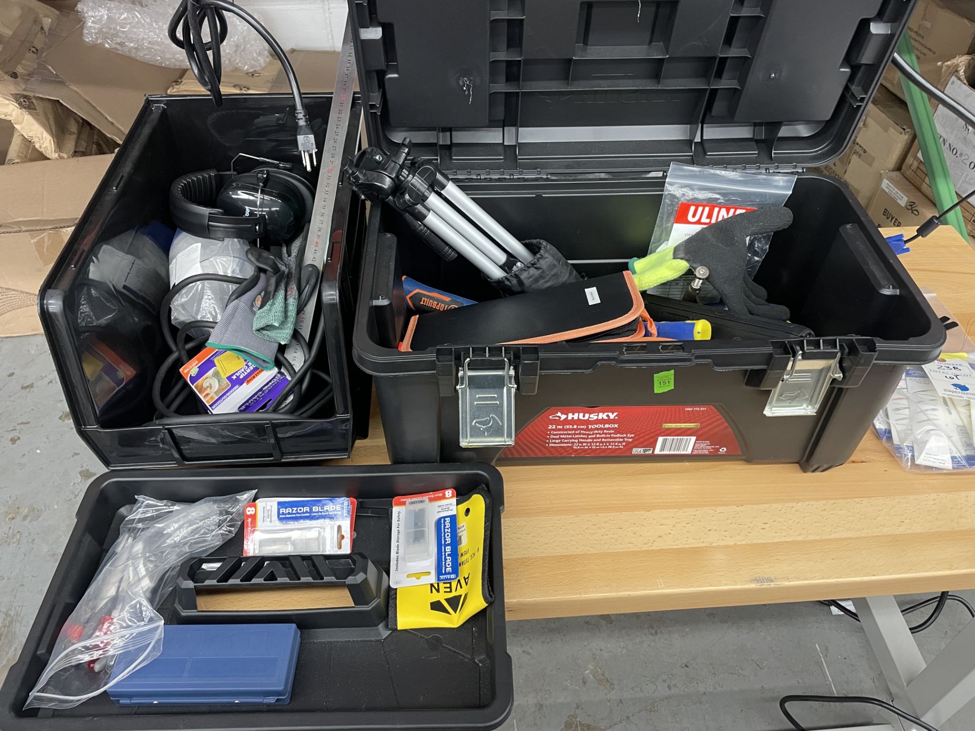 {LOT} Tools and Tool Box (See Pics Inspection Urged)