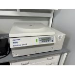 Eppendorf #5810R Refrigerated Counter Top Centrifuge w/Power Cord & Manuals, 14,000 RPM, 1300