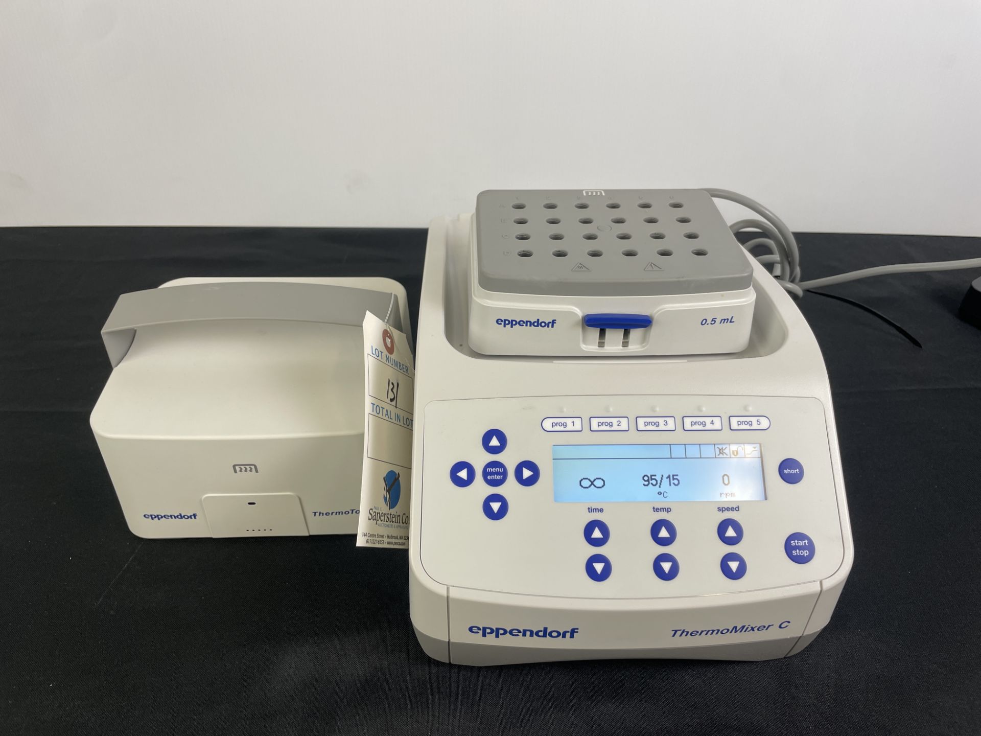 Eppendorf Thermo Mixer #C w/Block, Thermotop & Manuals & Power Cord - Image 8 of 9