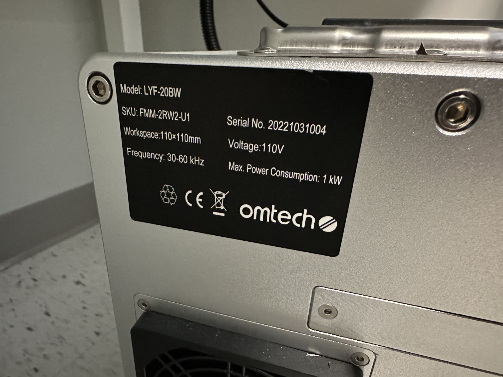 2022 Omtech Split Fibre Marking Machine #LYF20BW, 110mm x 110mm, 110V, 1Kw, S/N: 20221031004 w/Scino - Image 3 of 4