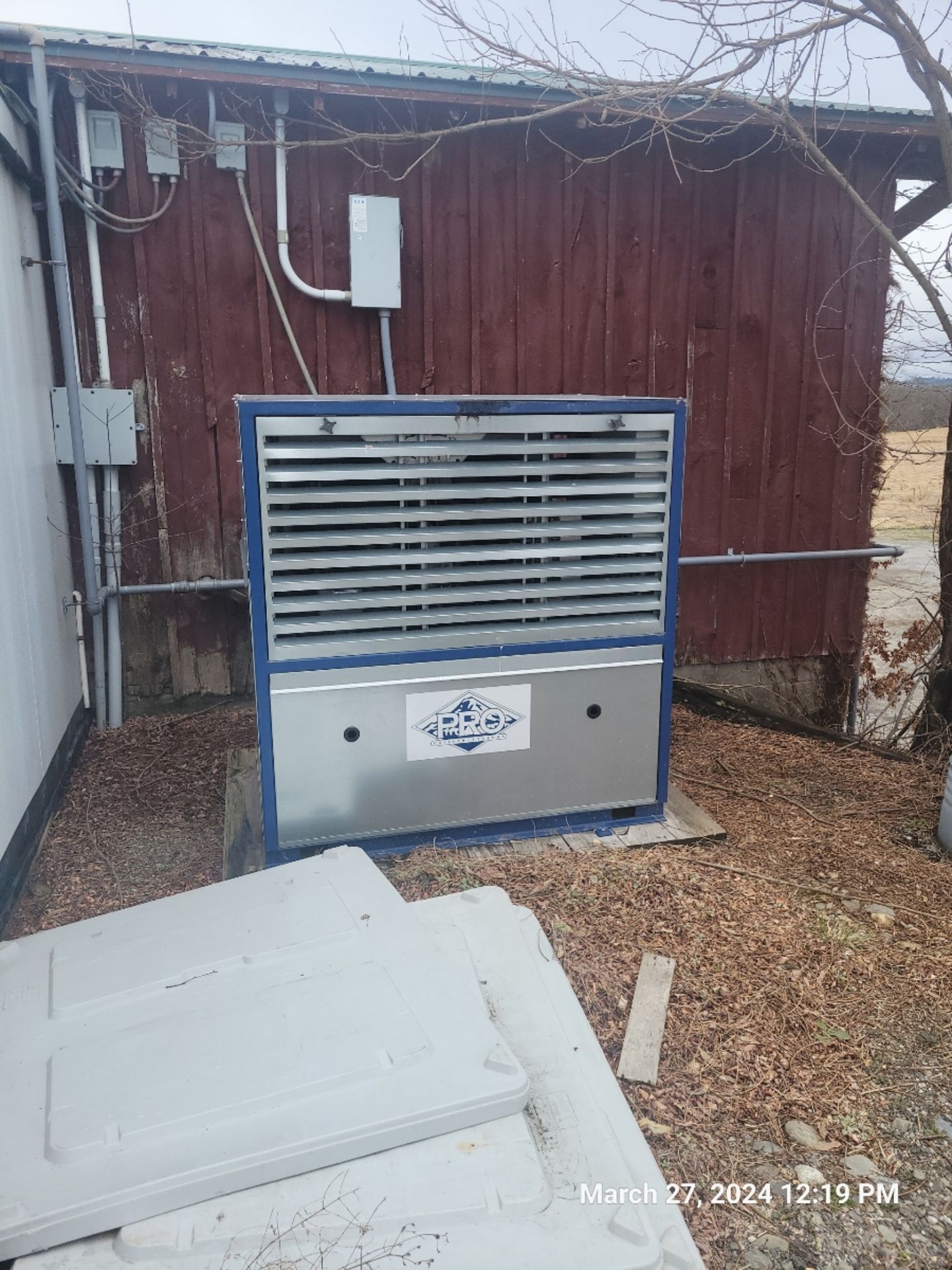 2019 Pro Chilstar Series Refrigeration Chiller Model: PE105F1R420-A-VB, 208V, 60Hz, Refrig: R404A - Image 2 of 5