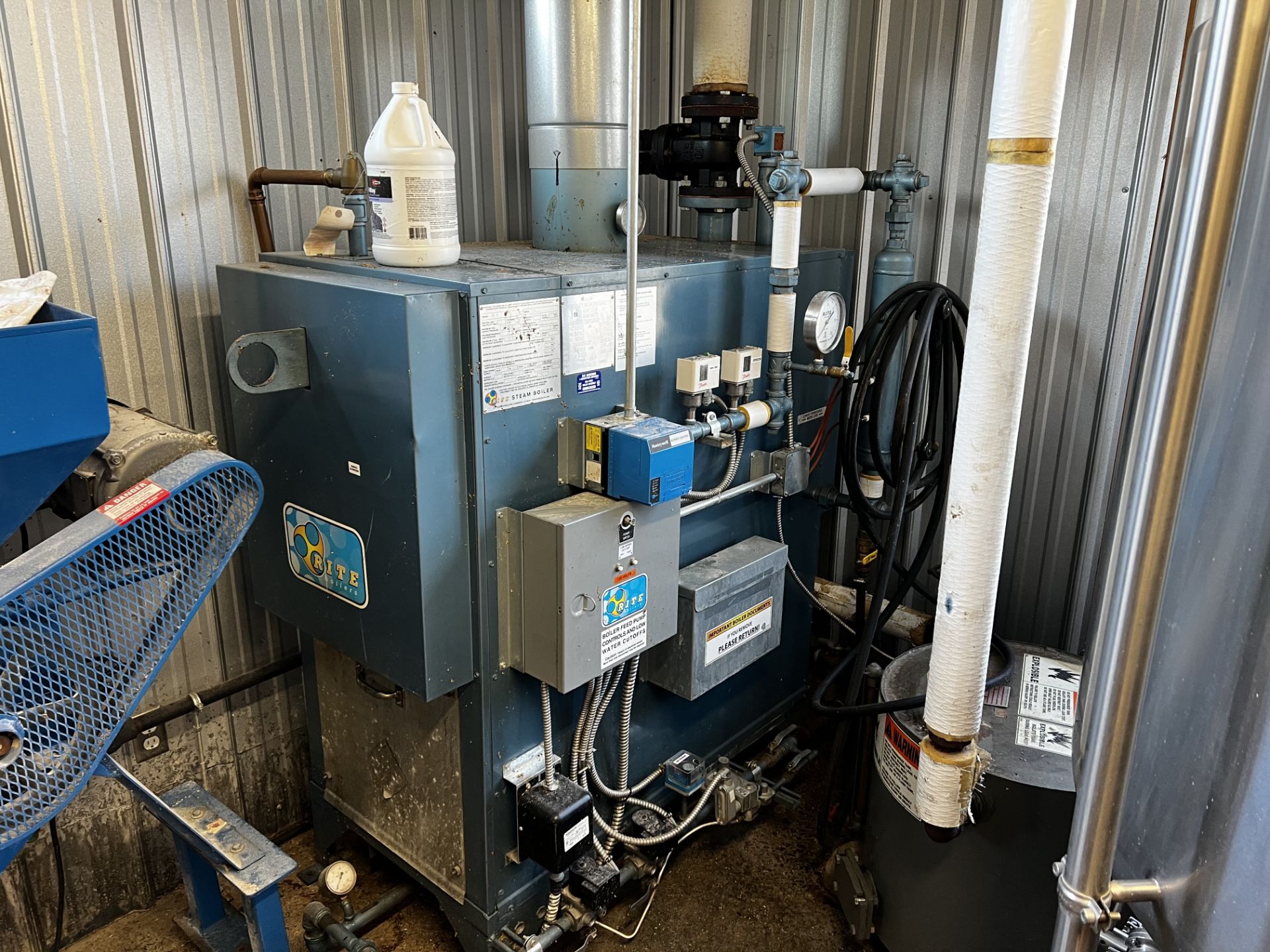 Rite Propane Fired #48S Steam Boiler, 480,000 BTU, w/ Gossett #30 VBFSB Steam Trap and Gossett #