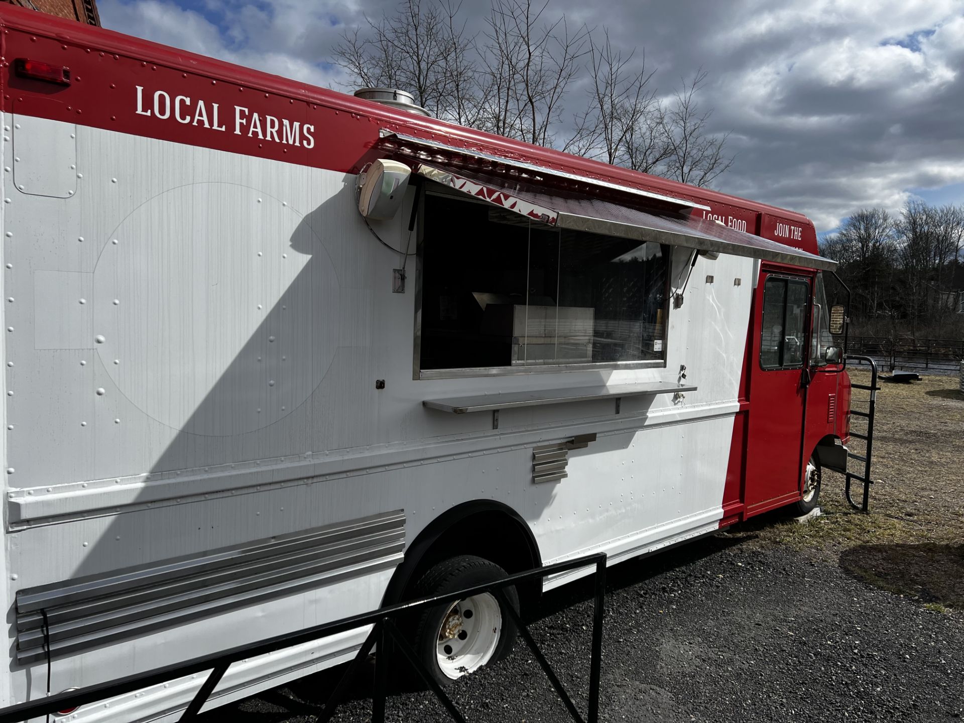 2005 Utilimaster Automatic Transmission Vin: 1FCKE39I56HA23650 Food Truck with Retrofit Buildout C/ - Image 8 of 24