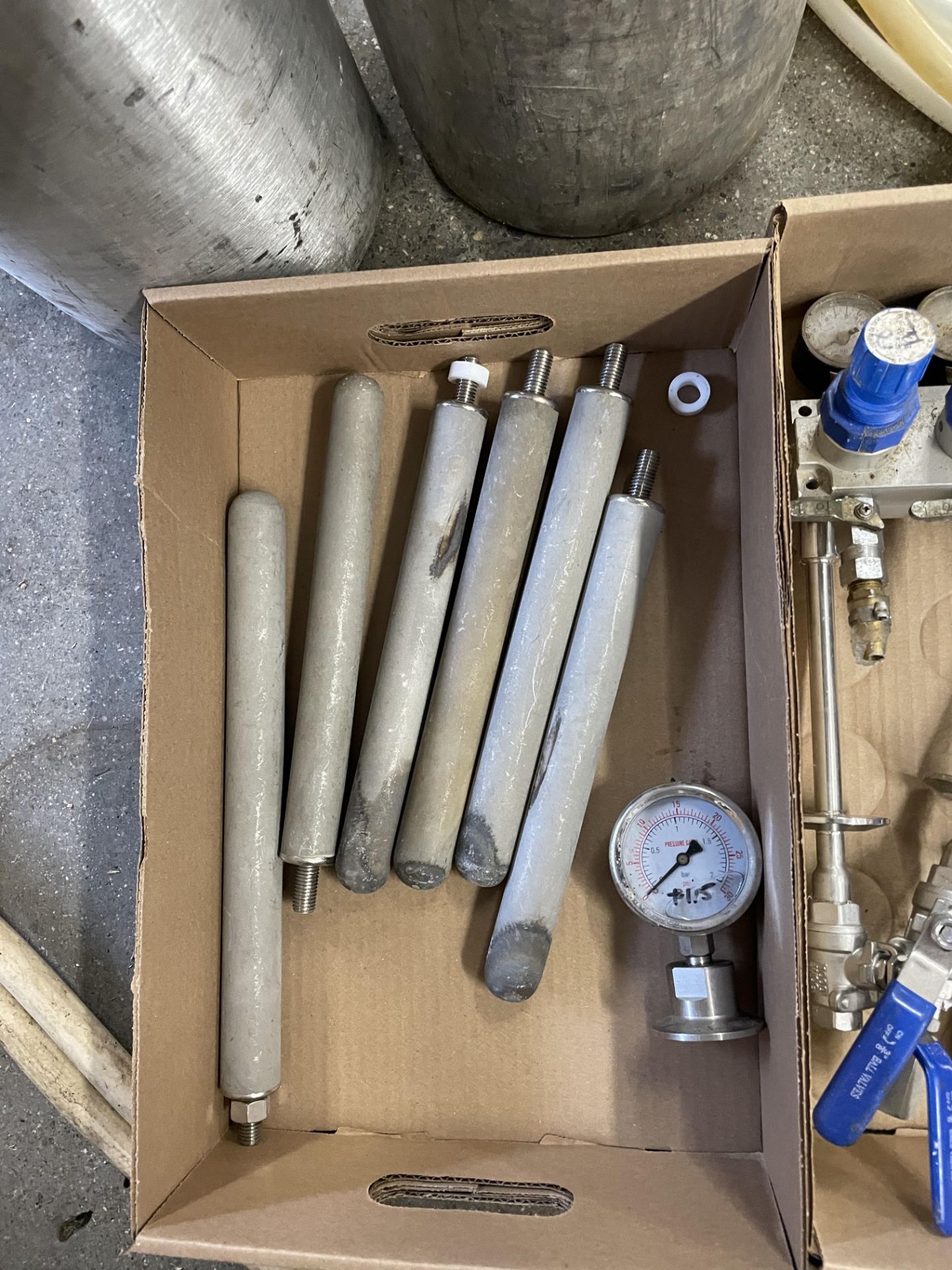 {LOT} 4 Boxes of Brewing Parts and Regulators - Image 5 of 5