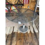 Wrought Iron 4' Round Dining Table w/Umbrella Stand