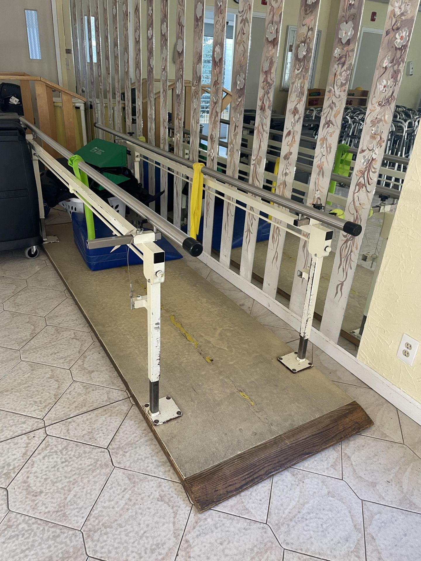 {LOT} Midland Adjustable Handle Balance Physical Therapy Walk Training Unit, 10' w/Built in Platform - Image 2 of 4
