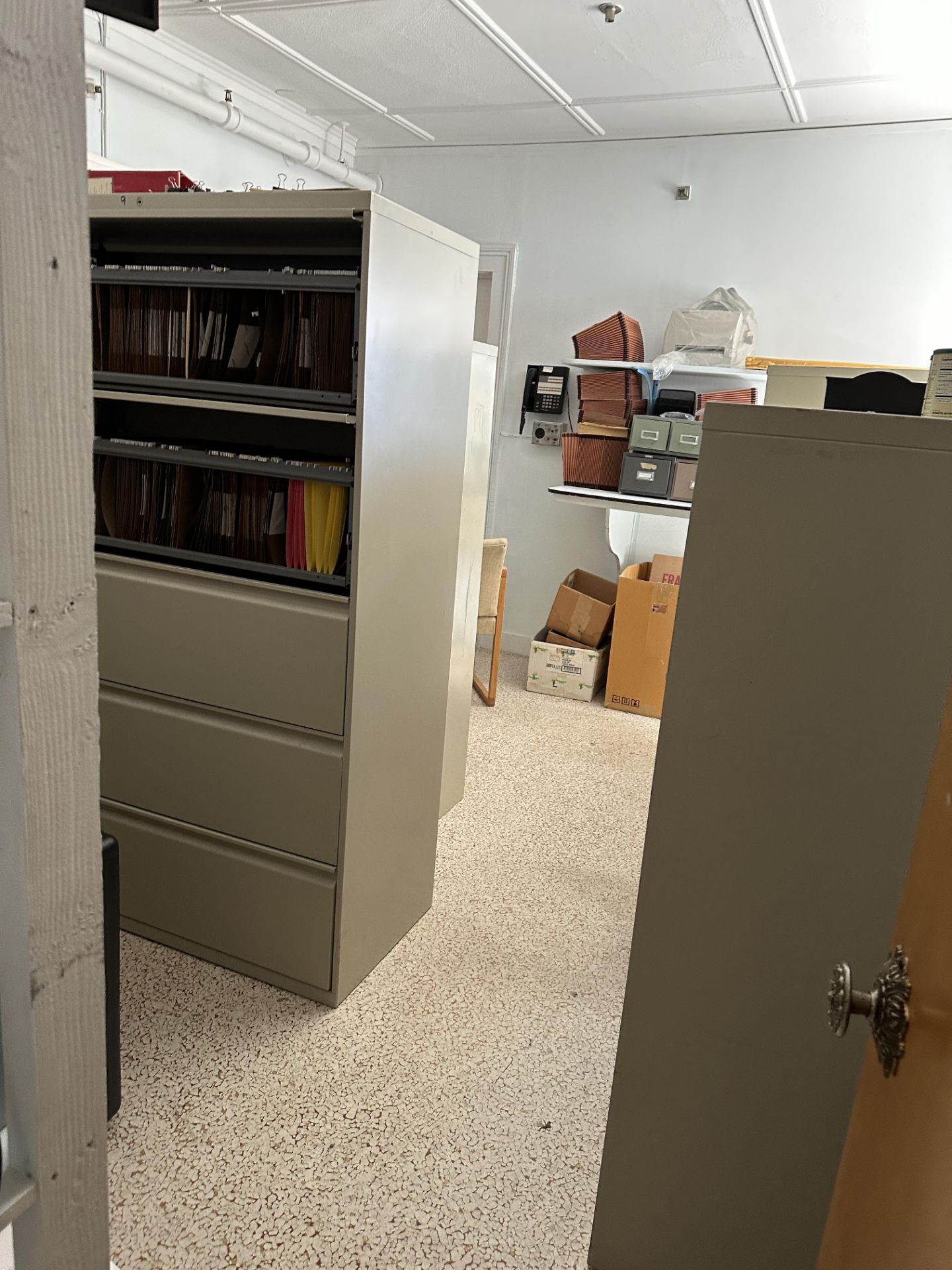 {LOT} Balance on Top Floor on 2nd & 3rd Floors c/o: Electronics, File Cabinets, Printers, Office - Image 2 of 14