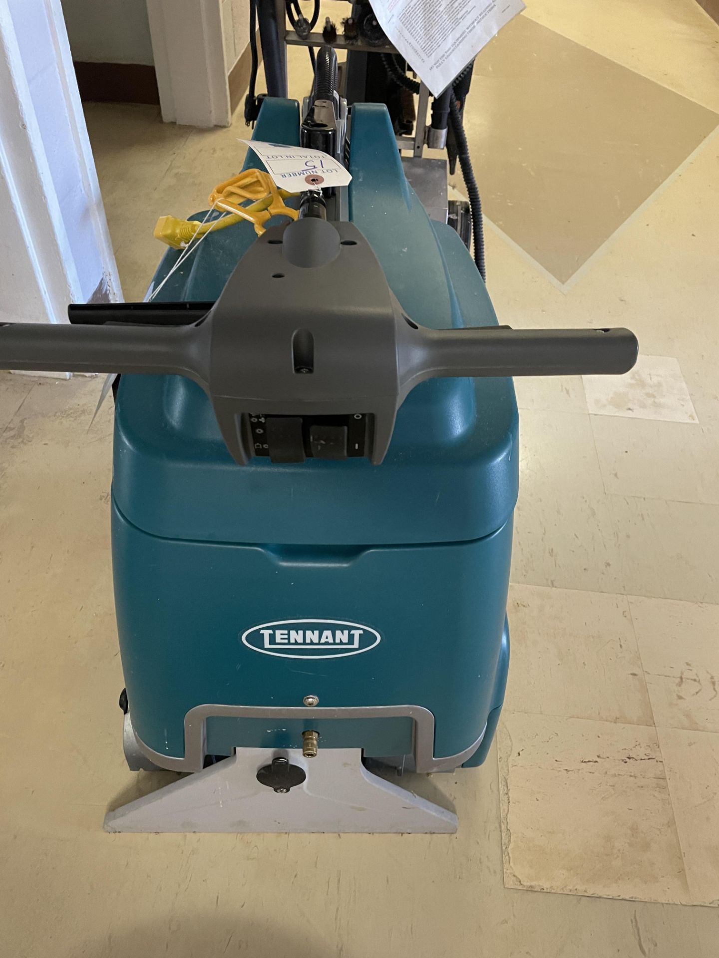 Tennant #E5 Low Profile Carpet Extractor - Bild 2 aus 3