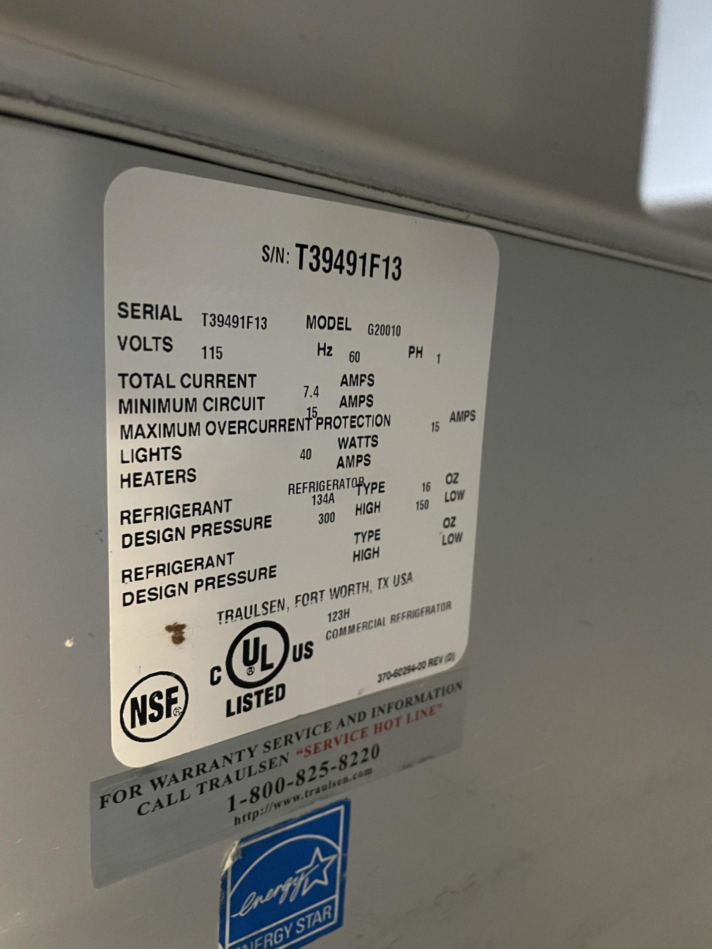 Traulsen #G20010, 2 Door SS Portable Self Contained Reach In Refrigerator w/Digital Temperature - Image 2 of 3