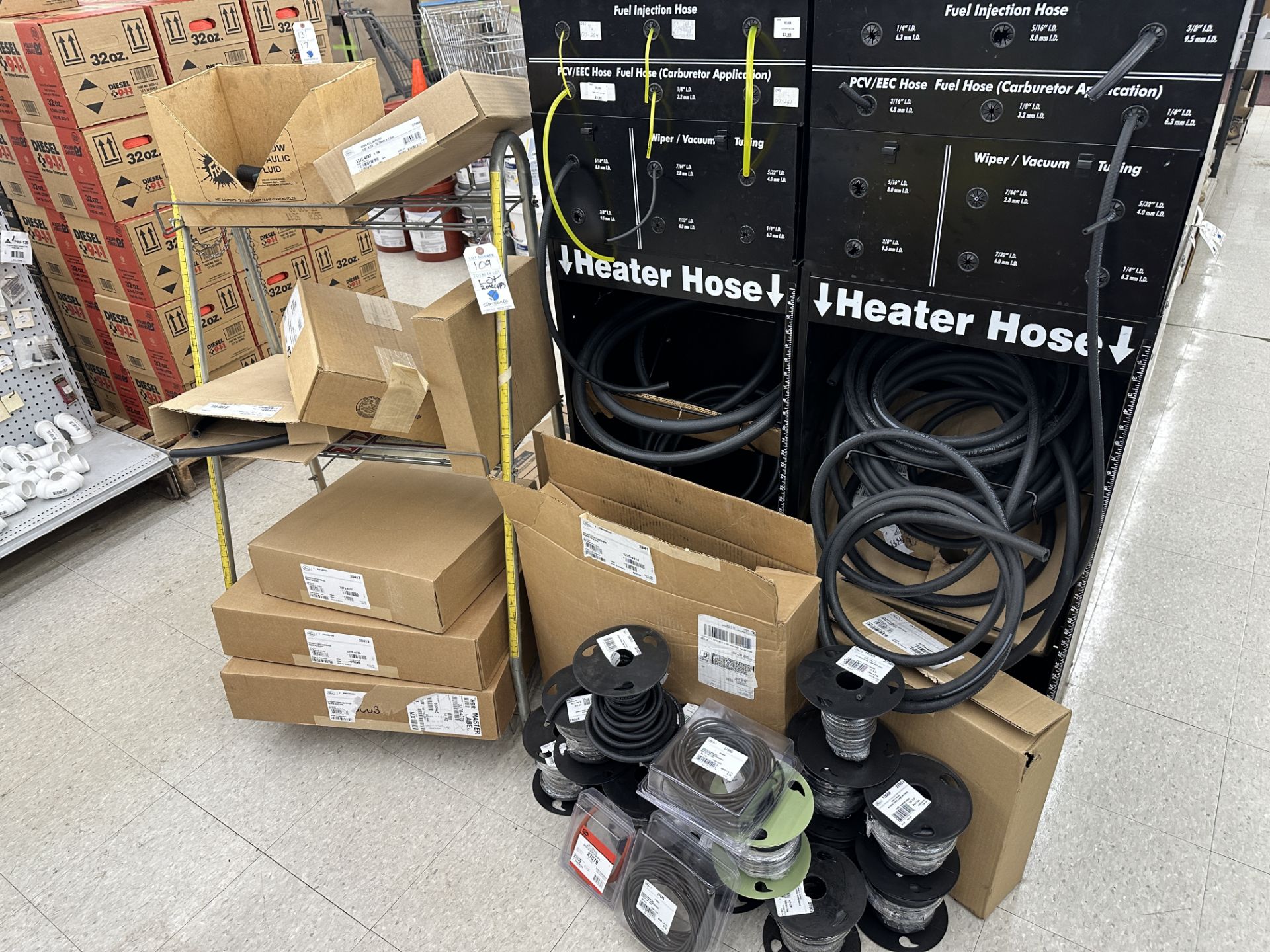 {LOT} Gates Heater Hose & Fuel Hose on Endcap