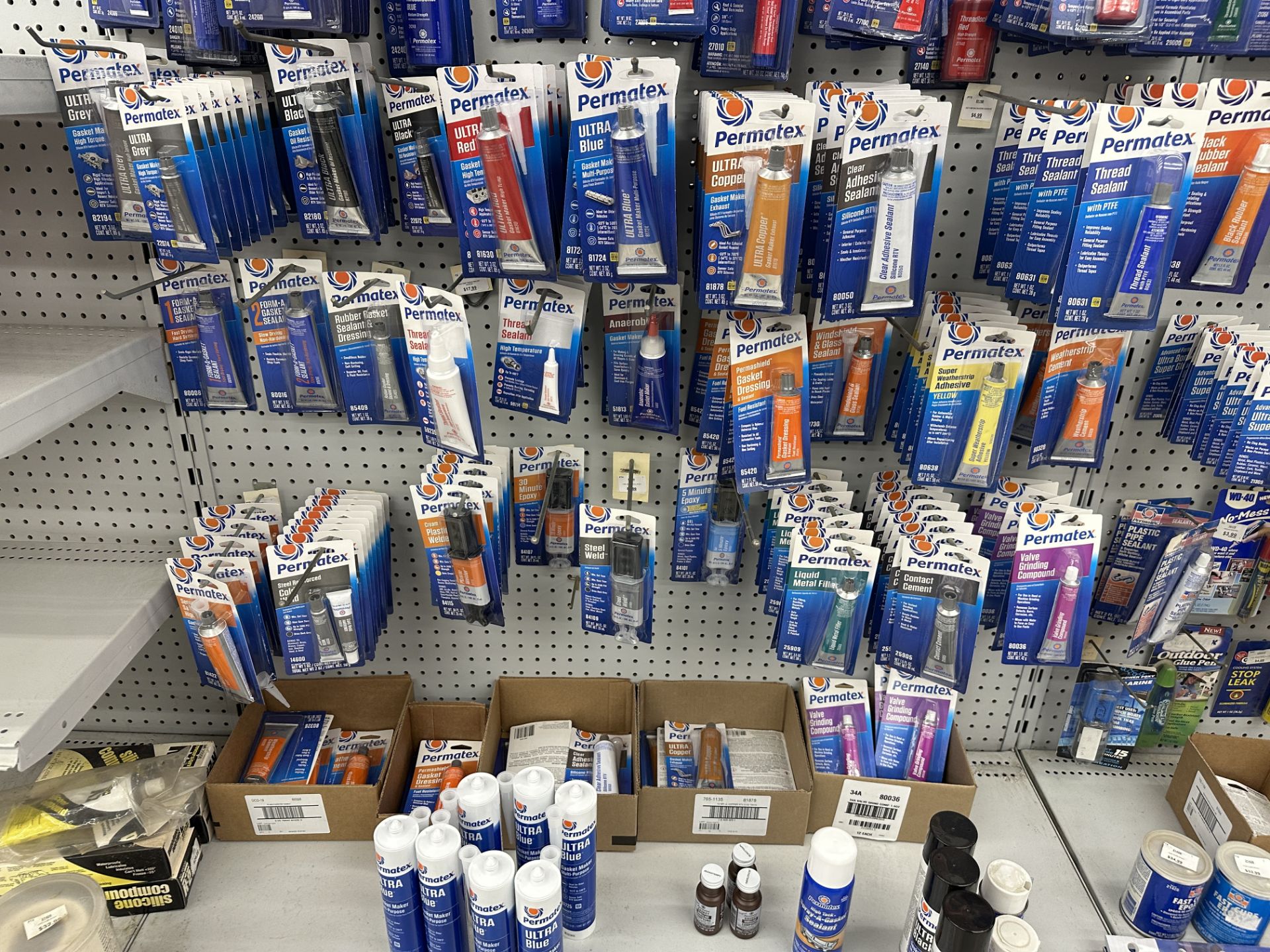 {LOT} Approx. 300 Pieces of Permatex & JB Weld Adhesives & Auto Chemicals c/o: Threadlocker, RTV - Image 6 of 6