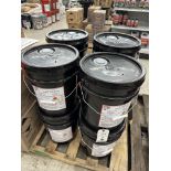 (8) Oilzum 5 Gallon Pail AW32 Hydraulic Fluid Being Sold by The Pail (Retail Each: $70)