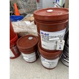 (3) Mobile 1 Delvac 15W-40 5 Gallon Pail of Motor Oil (BEING SOLD BY THE Pail )