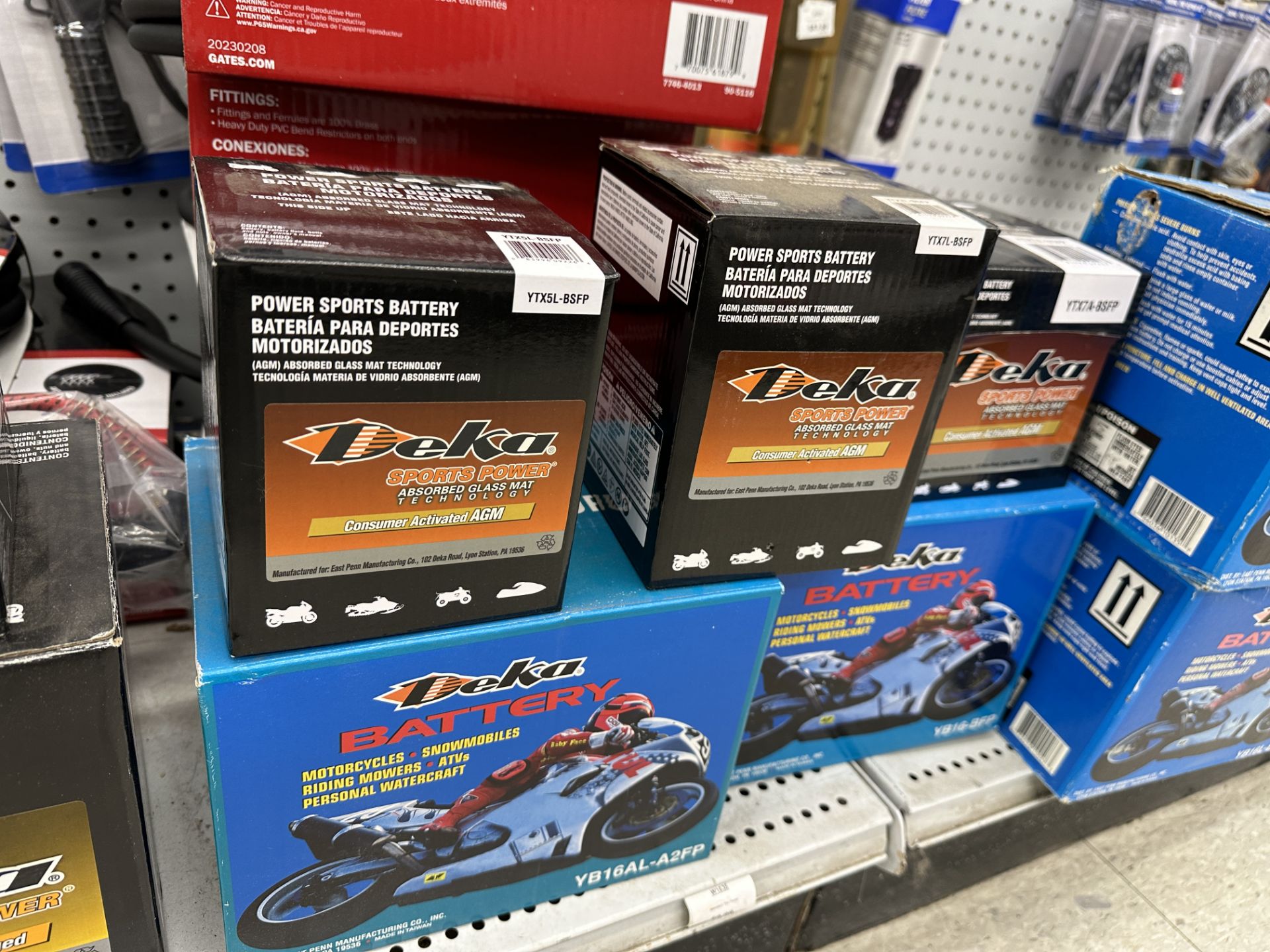 {LOT} Approx. 13 Deka Motorcycle & ATV Batteries NEW IN BOX - Bild 3 aus 3