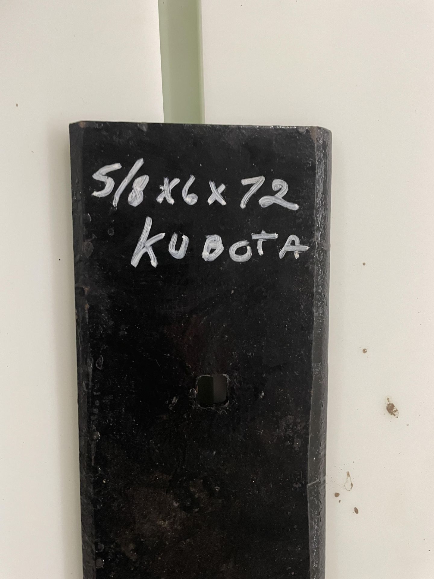 6' Kubota Steel Cutting Edge Double Beveled - Image 2 of 2