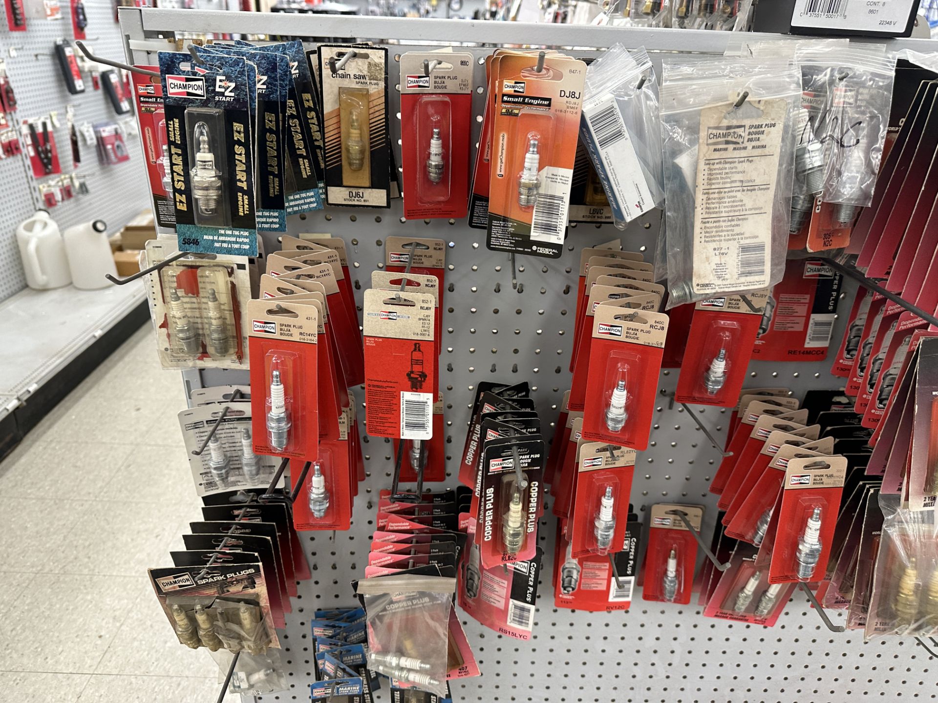 {LOT} Approx. 150 Pieces of Champion Spark Plugs on Endcap - Image 3 of 3