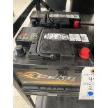 {LOT} (2) Deka Group 47 Automotive 12v 650 Cold Cranking Amps Battery