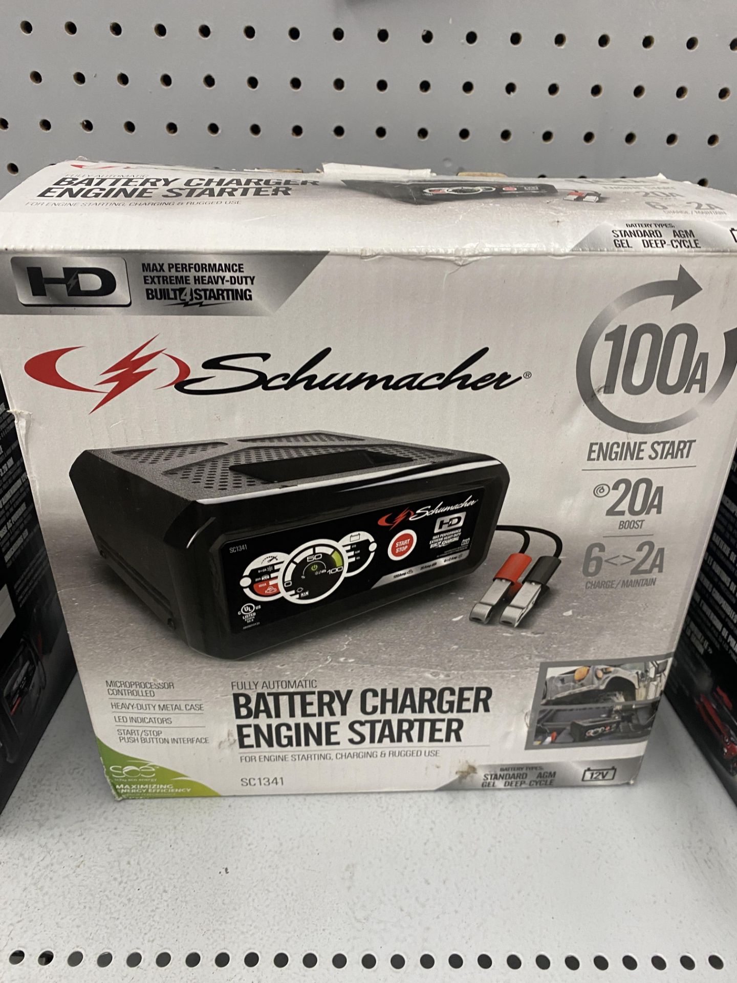 {LOT} (3) Schumacher HD 12v Battery Charger and Engine Starters - Image 3 of 4