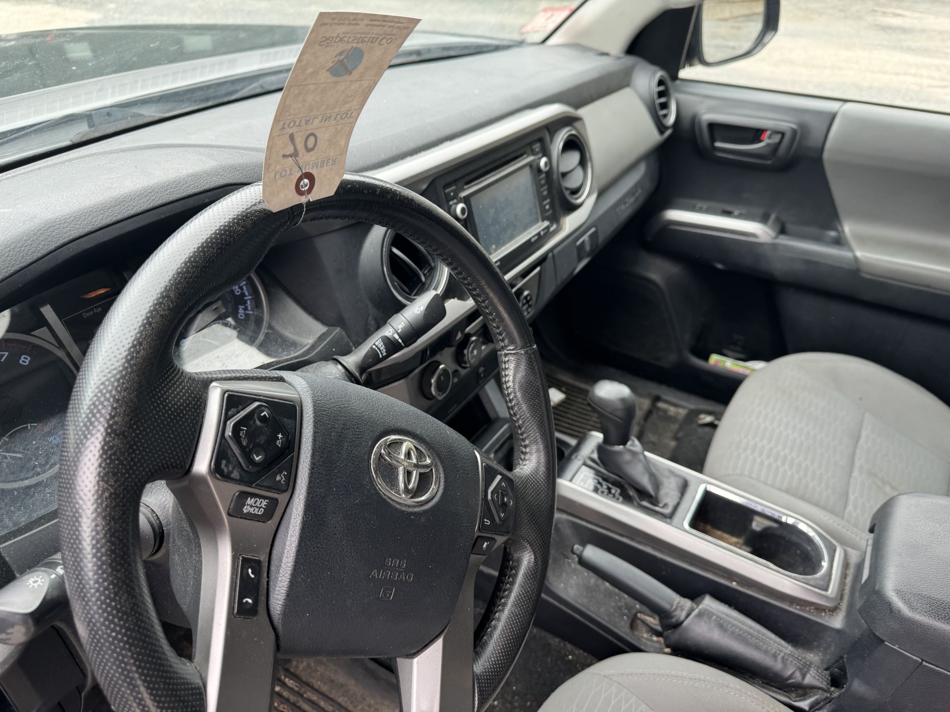 2017 Toyota Tacoma SR5 Half Cab. Odom: 72,062 (READING) 6' Bed, V/N: 5TFSZ5AN8HX083055 - Image 6 of 7