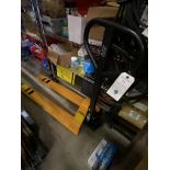 Uline Narrow Isle Pallet Jack #H1193