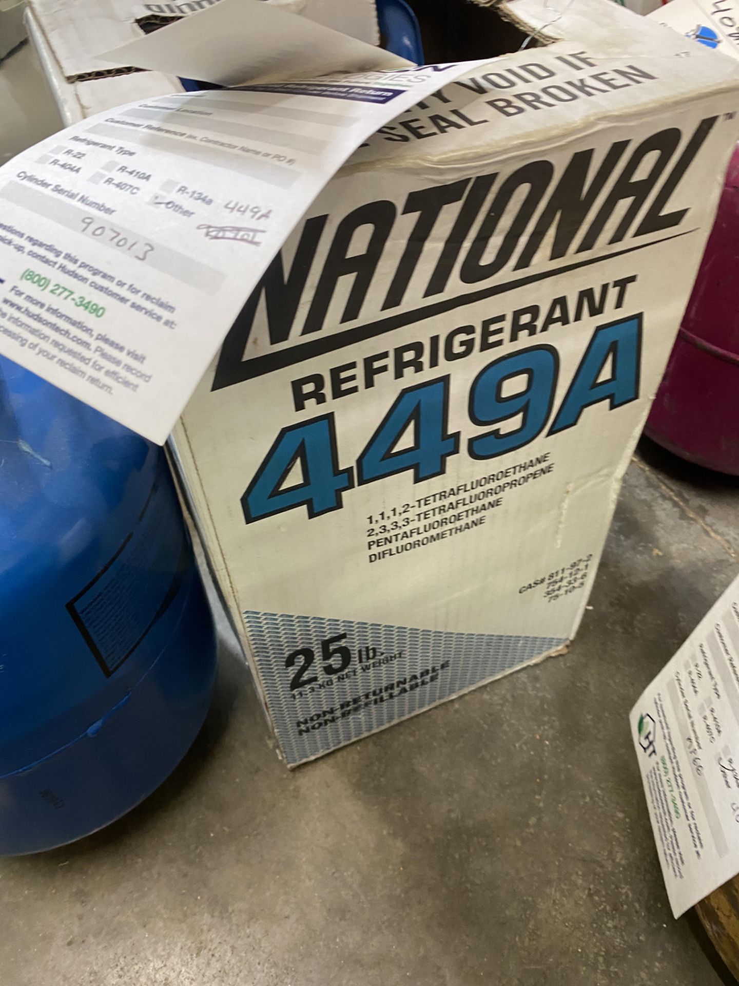 Refrigerant 449A Tanks 15lb, 10lb - Image 2 of 2