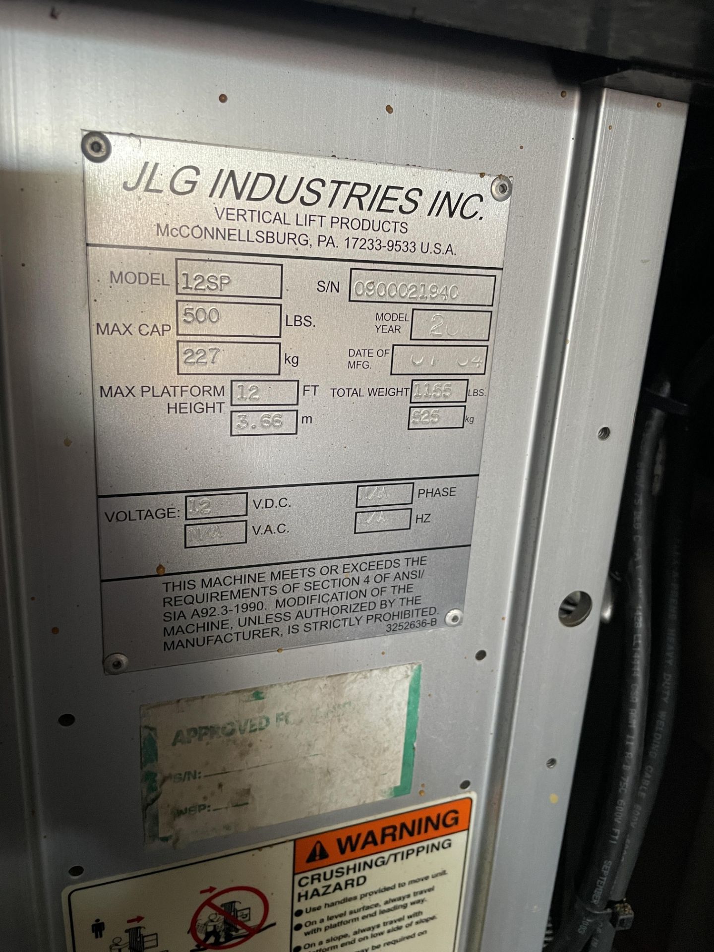 JLG #12SP Electric Scissor Lift , 500 lb. capacity, 12' Height, Electric Lift Plate, Built in - Image 3 of 4