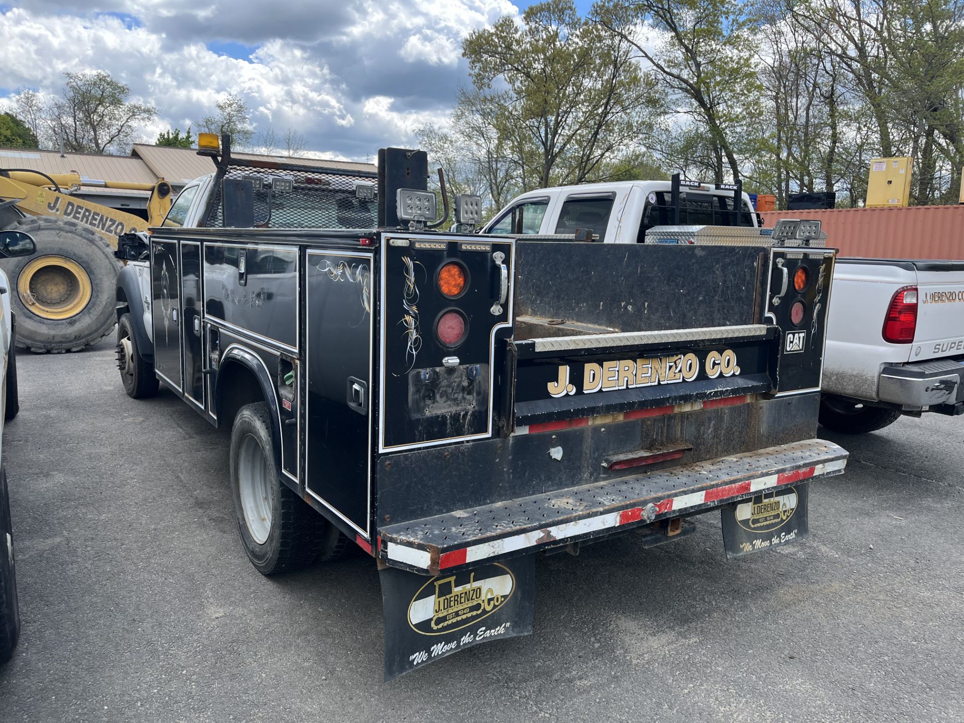 2014 Ford F-550 Super Duty, 4 x 4, Utility Body Truck, V-8 Diesel Motor, Odom: 232,919, Vin#: 1FDUF - Image 4 of 5