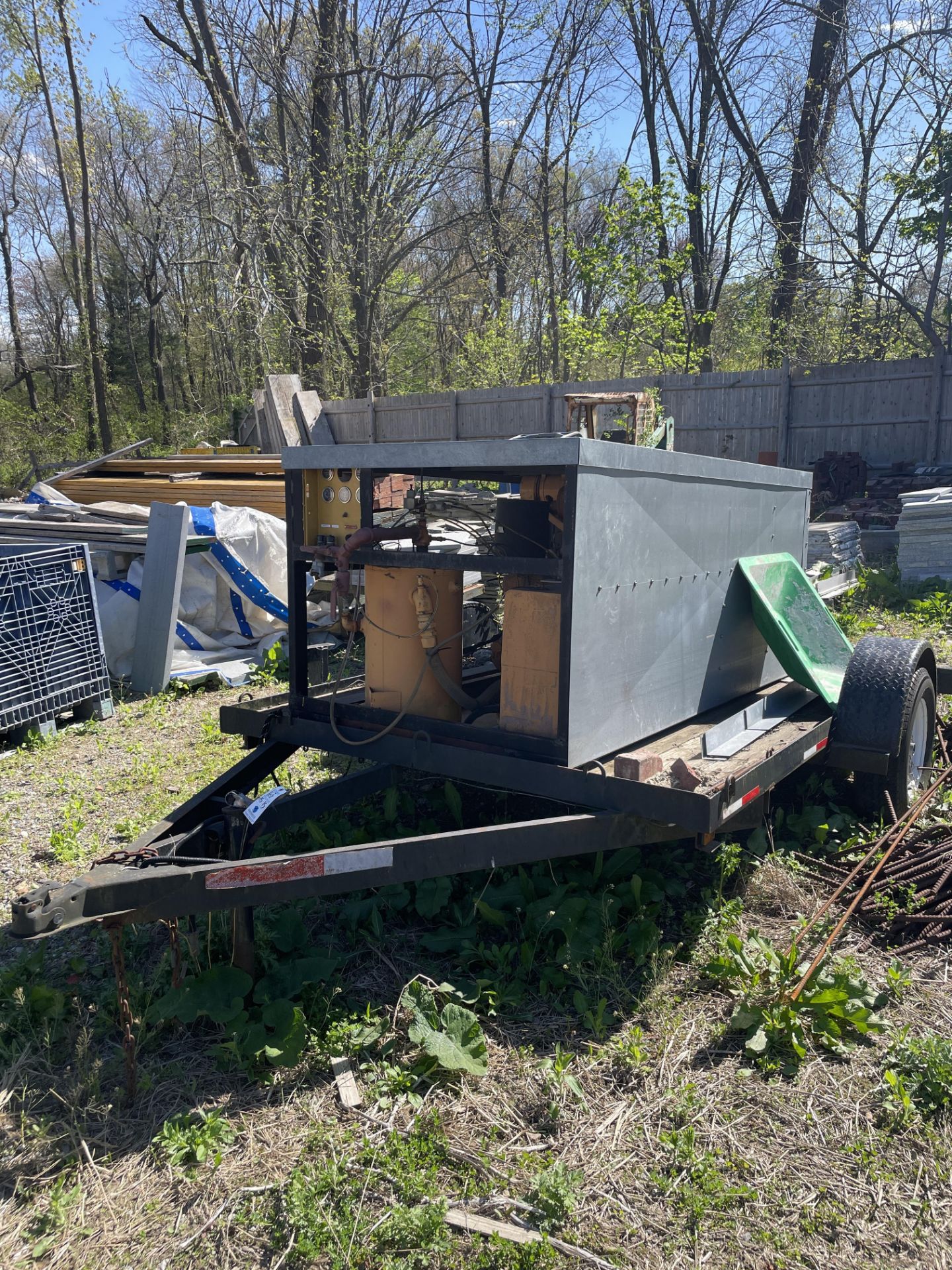 Single Axle Towable LeRoi Compressor on Trailer & with Trailer w/ Ball Hitch and Ramps (No Title Not - Image 2 of 6