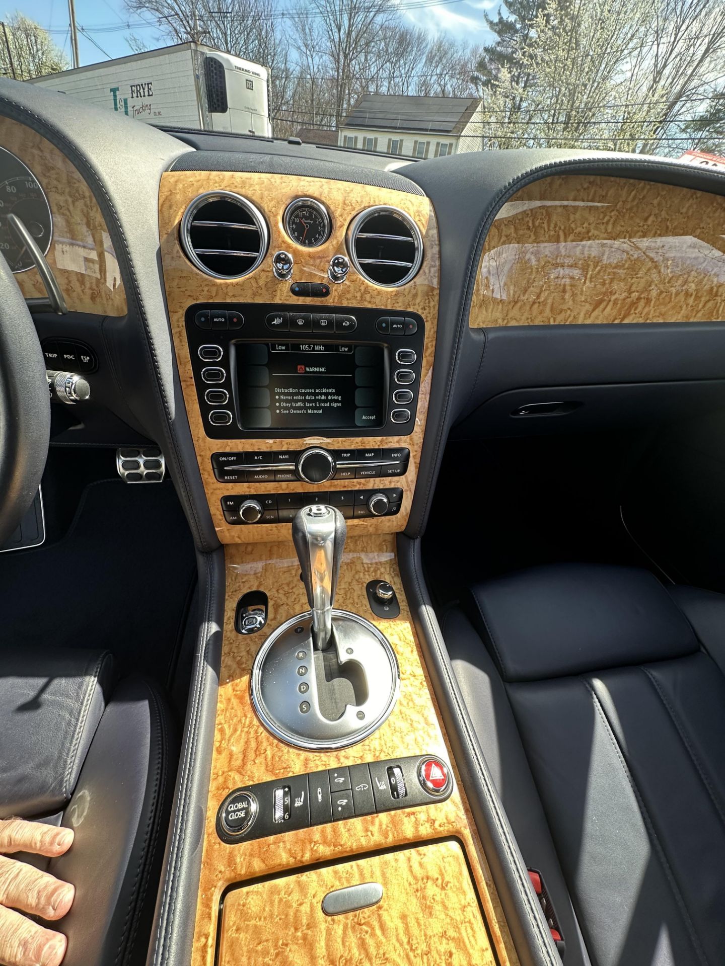 2005 Bentley Continental GT Coupe, Odom: 14,600, VIN#: SCBCR63W35C029782 - Image 20 of 24