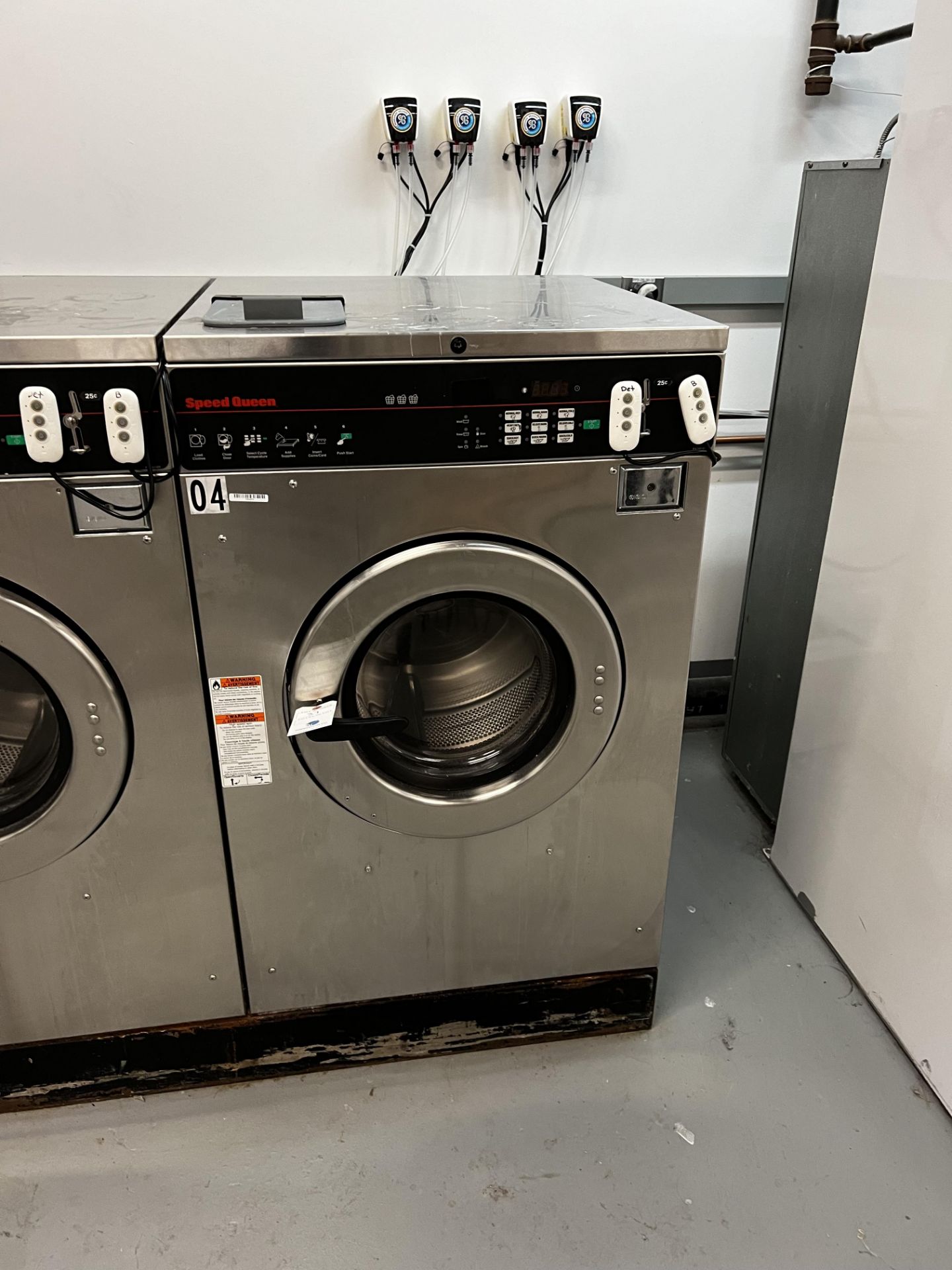 Speed Queen Model:SCN030JC2YU1001, 30lb, SS, Single Phase Commercial Washing Machine