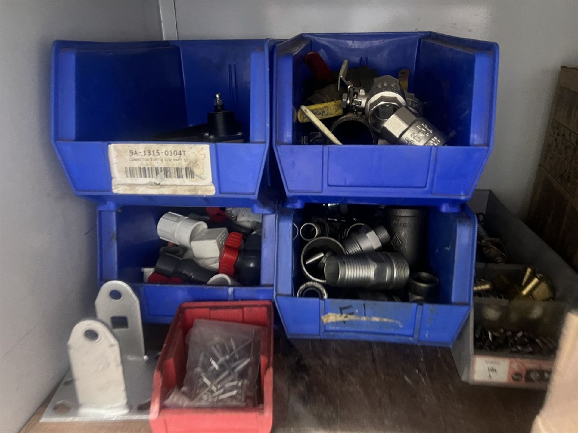 Shop Cabinet w/ Contents Including Hydraulic Fittings, Plumbing Supplies, Gate Valves, O-Rings, - Image 3 of 12