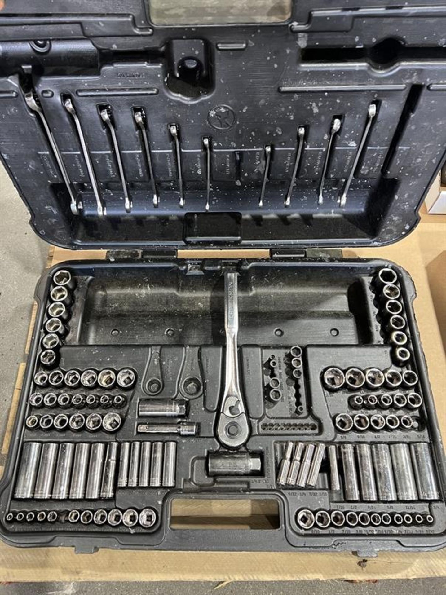 CRAFTSMAN Mechanics Tool Set - Image 2 of 2