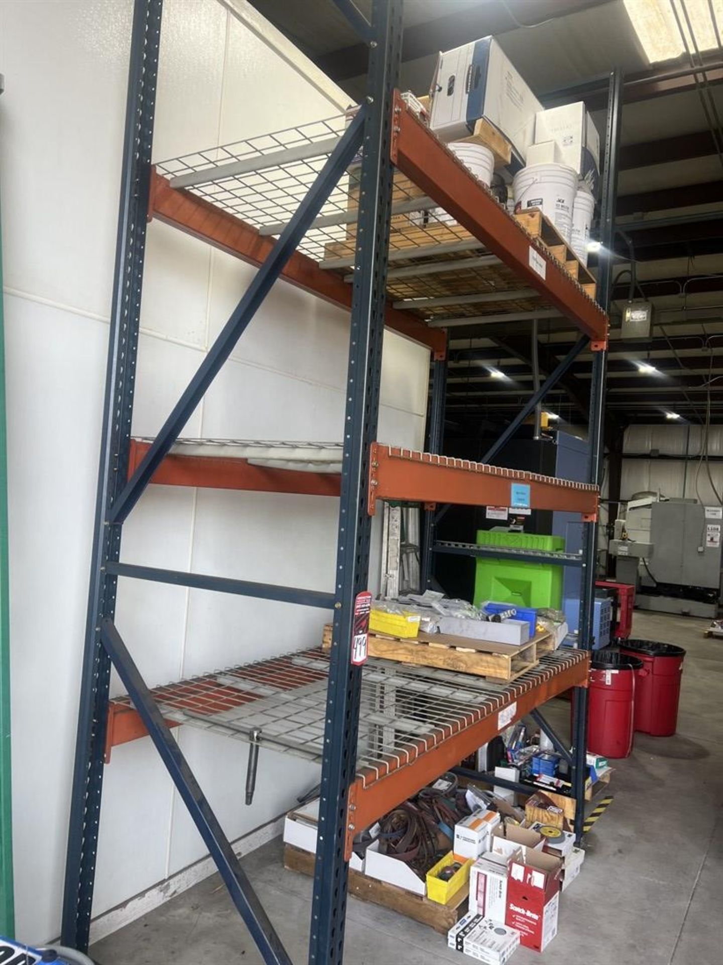 Single Section of Pallet Racking, 14' Uprights x 8' Crossbeams x 42"D - Image 2 of 3