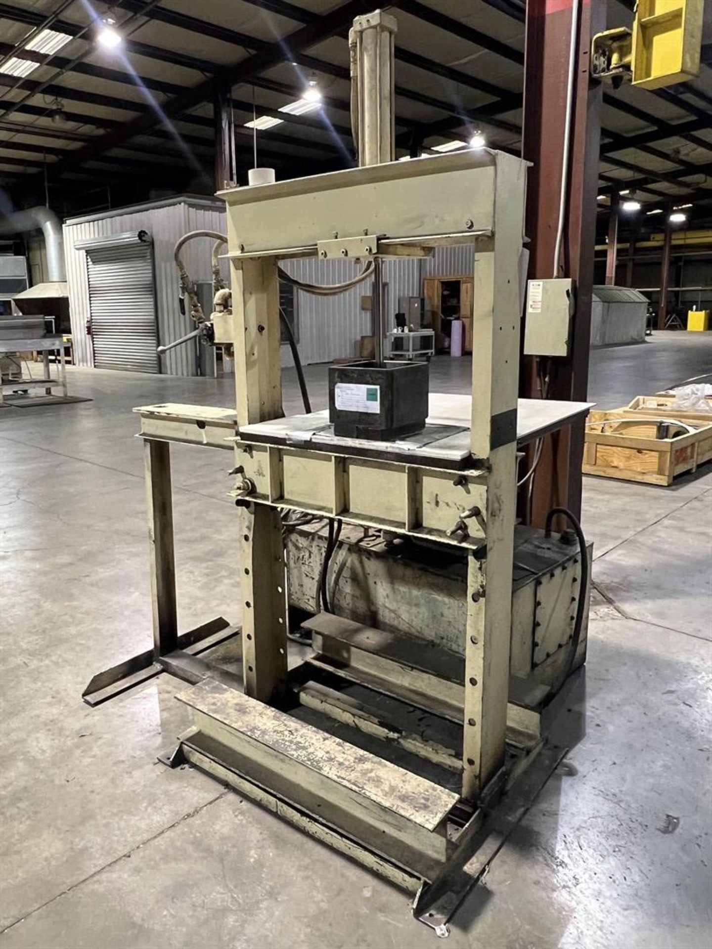 DAKE 50H 50-Ton H-Frame Shop Press (Wing Shop) - Image 4 of 5