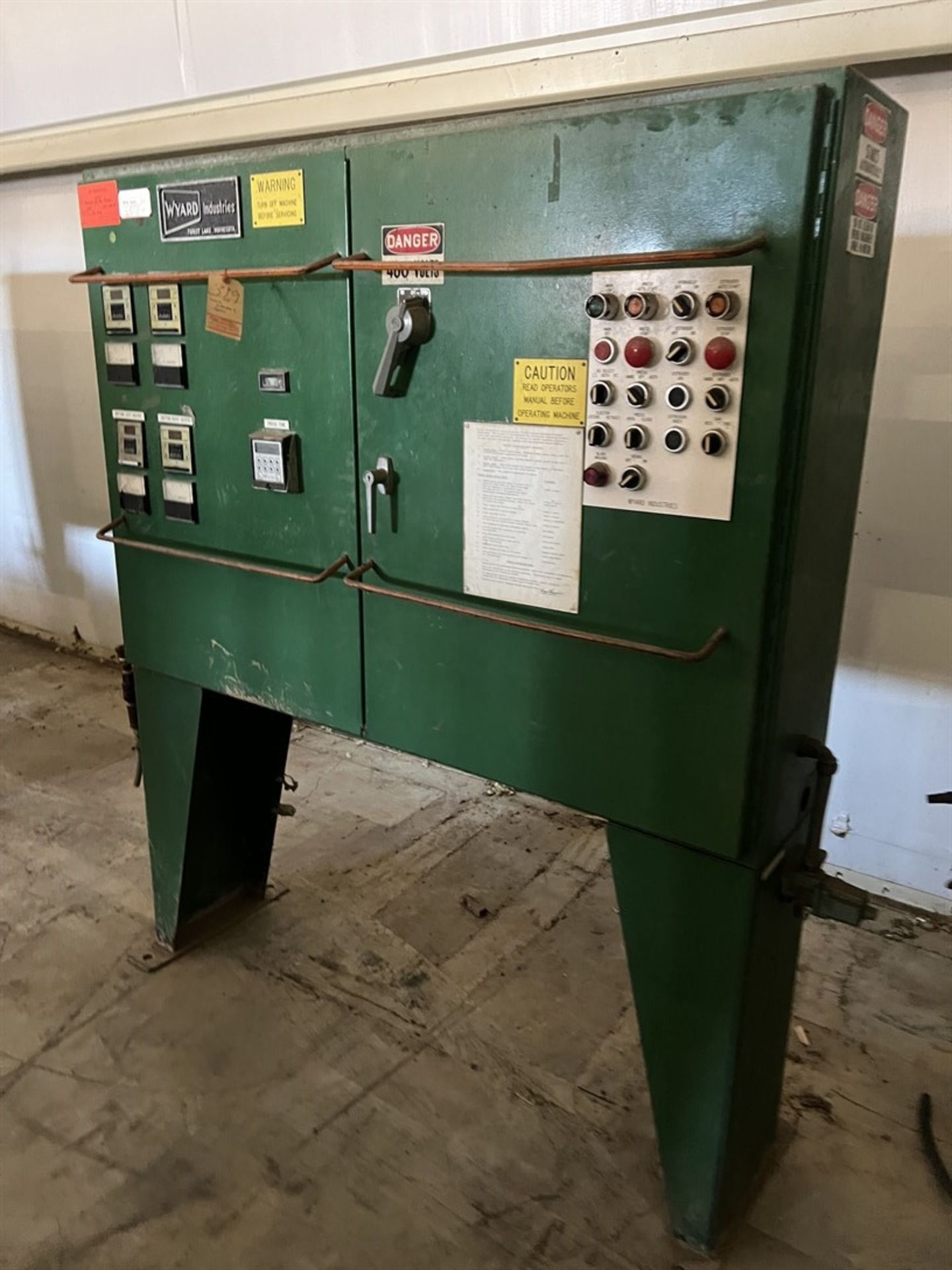 WYARD 113 Ton Hydraulic Press w/ Control Cabinet and 15 HP Hydraulic Unit (Building 5) - Image 4 of 6